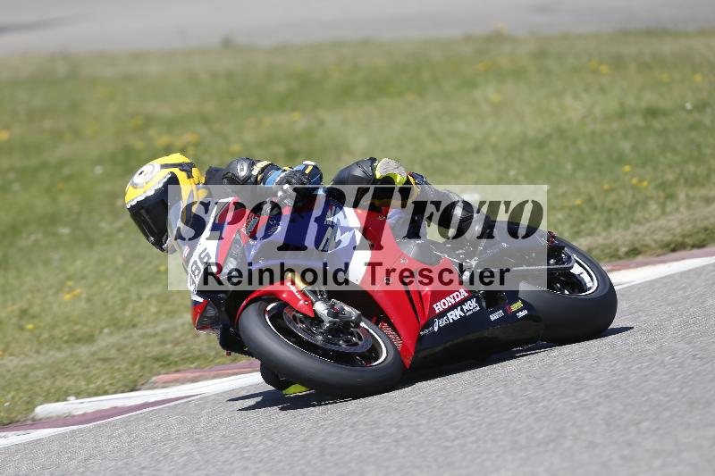 /15 22.05.2026  Plüss Moto Sport  Discover the Bike ADR /Gruppe rot - Race 3/386